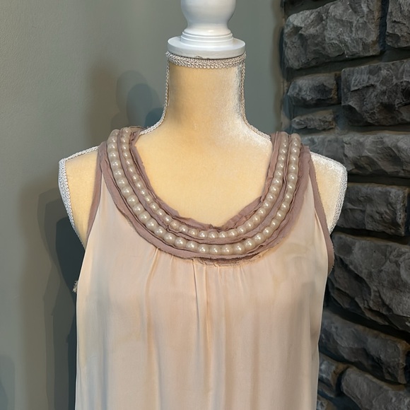 Lavin Paris crème silk dress, pearl neckline, fully lined, Small - Picture 2 of 8